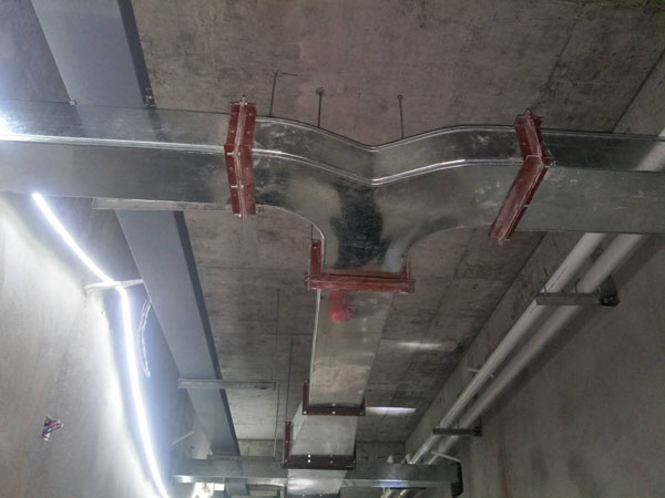 �L(f��ng)�ܰ��b